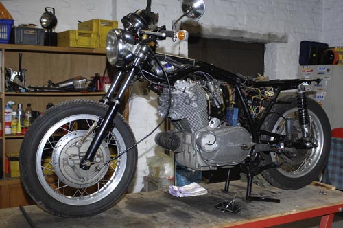 Wieder eingebauter Motor